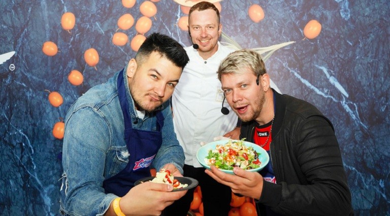 Красавцы Love Radio на Taste Moscow 2019